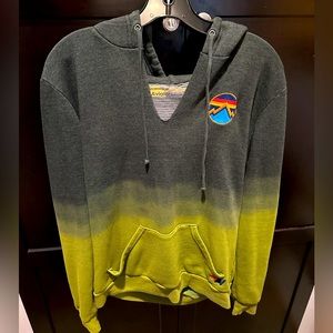 Rare Aviator Nation green ombré pullover sweatshirt size M.
